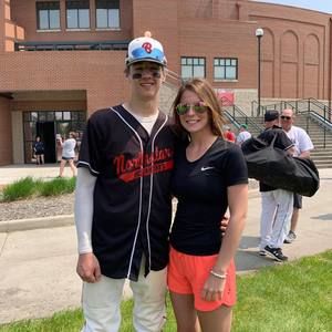 Meet your Posher, Hunter